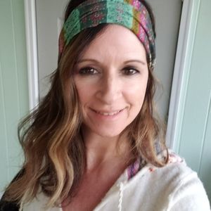 Meet your Posher, Caroline